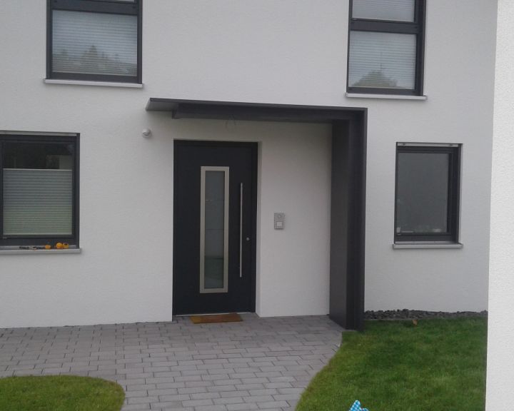 14-1 Eingangsüberdachung Aluminium Rechteckform Althengstett